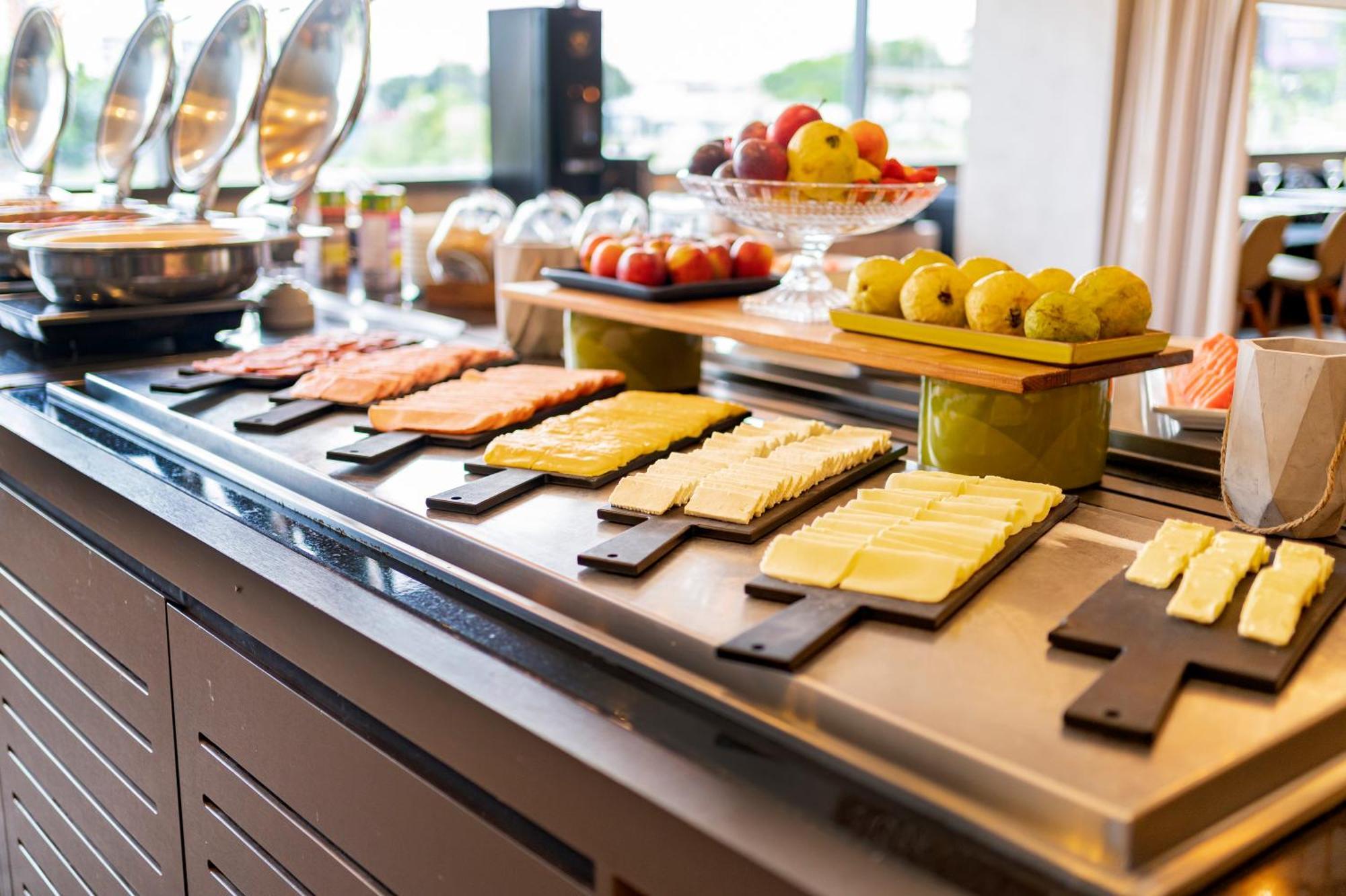 Novotel Hotel 4*